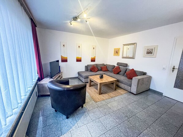 Fernseher, DVD-Player