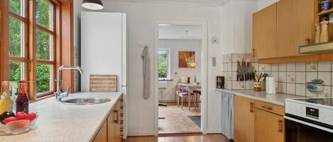 Fridge, microwave, cookware/dishes/utensils