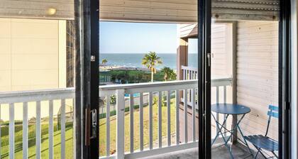 Beachfront Bargain! * Texas Gulf Coast!