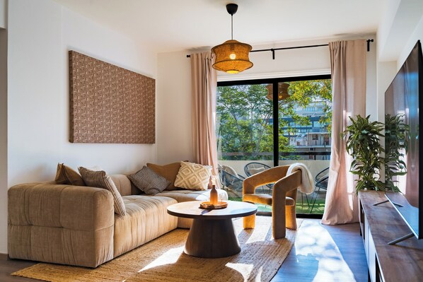 Living area - City Center Modern Boho Stay (Nicosia)