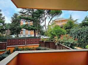 住宿地面