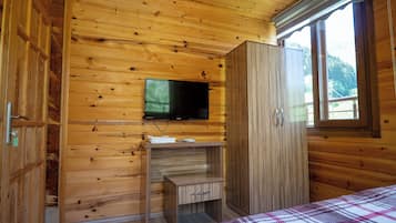 Desk, laptop workspace, free WiFi