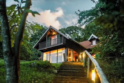 Wild Rose Samobor: Tranquil Holiday Home – Relax, Recharge, Enjoy Nature!