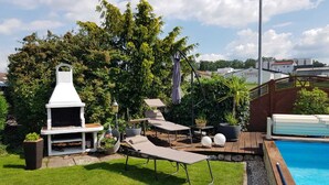 Terrace/patio - Schwarz vacation apartment Very quietly located accommodation in natural surroundings (Sersheim)