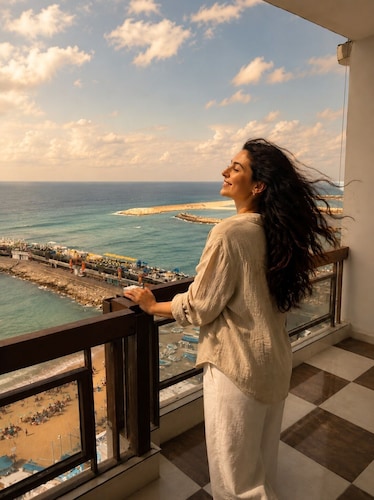 Seaview 2-bedroom apartment in the middle of Alexandria Egypt