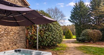 Gßte rénové avec spa et jardin prÚs de Besançon
