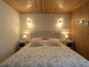 2 chambres, Wi-Fi gratuit, draps fournis