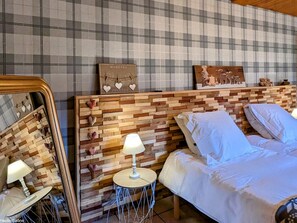 3 bedrooms, free WiFi, bed sheets