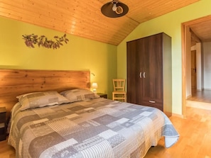 4 bedrooms
