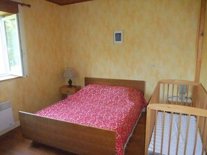 2 bedrooms, free WiFi