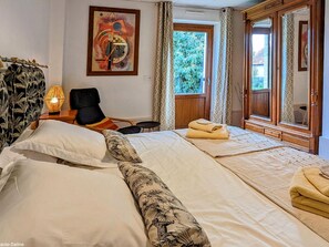 8 Schlafzimmer, kostenloses WLAN, Bettwäsche