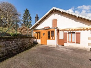 Exterior - Charming house in Fougerolles, perfect for spa visitors (Fougerolles-Saint-Valbert)