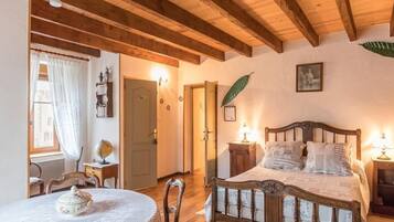 2 camere, Wi-Fi gratuito, lenzuola