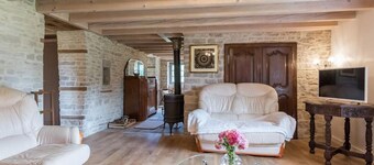 Cottage in the Valley, private garden, capacity 6 pers.