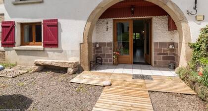 Ruhiges Ferienhaus in ehemaligem Comtoise-Bauernhaus, Haustiere erlaubt