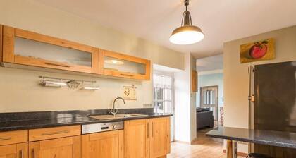 Wellness Cottage with Sauna and Fitness Room