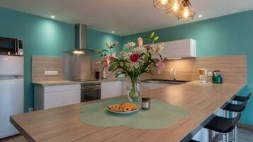 Køleskab, mikrobølgeovn, ovn, opvaskemaskine