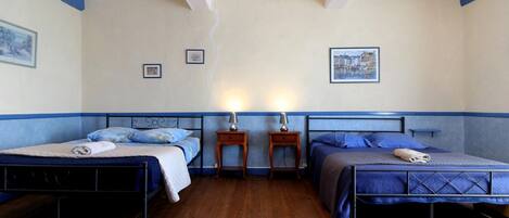 2 chambres, Wi-Fi gratuit, draps fournis