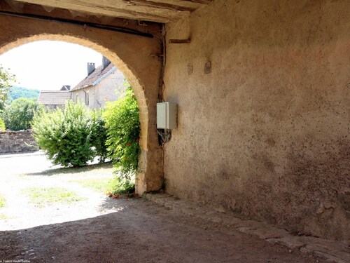 Gîte familial 6 pers avec billard et salle de jeux