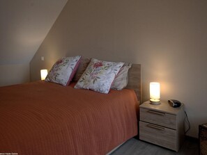 2 chambres, Wi-Fi gratuit, draps fournis