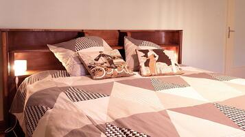 2 dormitorios, wifi gratis, ropa de cama