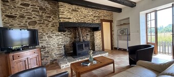 Authentic stone house with garden in the heart of the Green Périgord