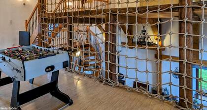 GĂźte avec espace bien-ĂȘtre, sauna et hammam Ă  Moffans-et-Vacheresse