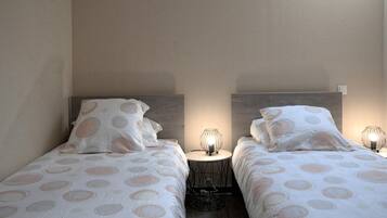 1 chambre, Wi-Fi gratuit, draps fournis