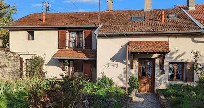 Cozy cottages near Luxeuil, shared garden