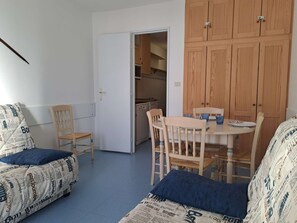 Interior - Apartment for 5 near slopes, parking (Le Dévoluy)