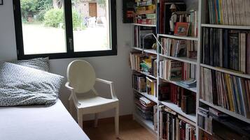 3 chambres, fer et planche Ă  repasser, Wi-Fi, draps fournis