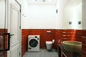 Toallas y papel de baño 