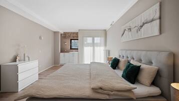 2 slaapkamers, reisbedje, gratis wifi, beddengoed