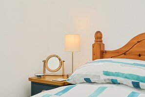1 quarto, roupa de cama