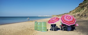 Beach - Sixpenny Cottage (Yarmouth)