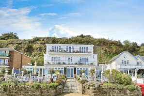 Exterior - Compton at the Aqua (Shanklin)