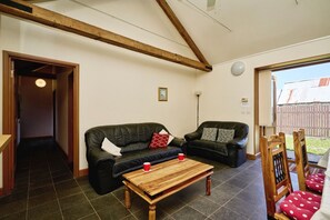 LCD TV - Shiloh Cottage (Ventnor)