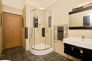 Bathroom - Shiloh Cottage (Ventnor)