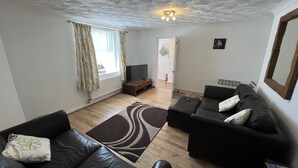 Living area - Esplanade House (Ventnor)
