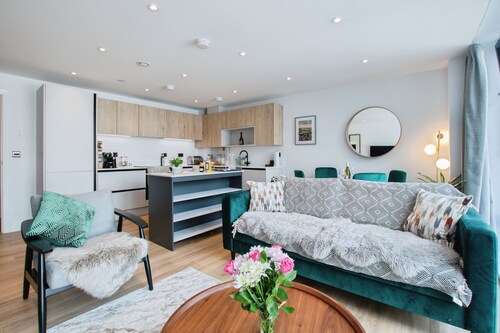 The Reef Apartment 7