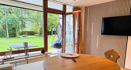 Vacation apartment with mountain view and pool in the Grubhof castle park