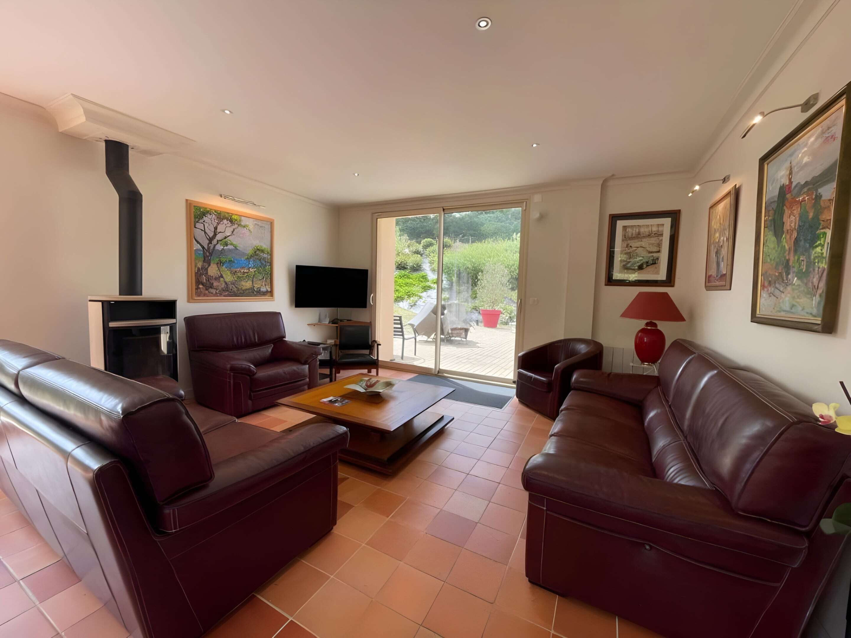 Hus | Oppholdsområde | Peis