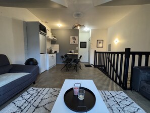 Apartment | Living room