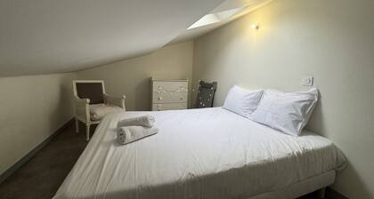 Quiet Apartment With Concierge Perks
