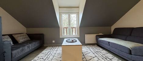 Apartment | Living area