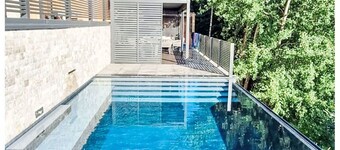 Alleinstehendes Ferienhaus mit W-LAN, privatem Pool, TV, Innenhof, Panoramablick, Parkplatz