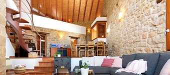 Charming barn in the Matarraña, patio with barbecue and AC - Casa de las Letras