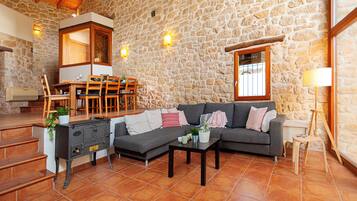 TV connectée, cheminée