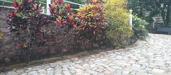 Green Mount Residency