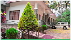 Fachada da propriedade